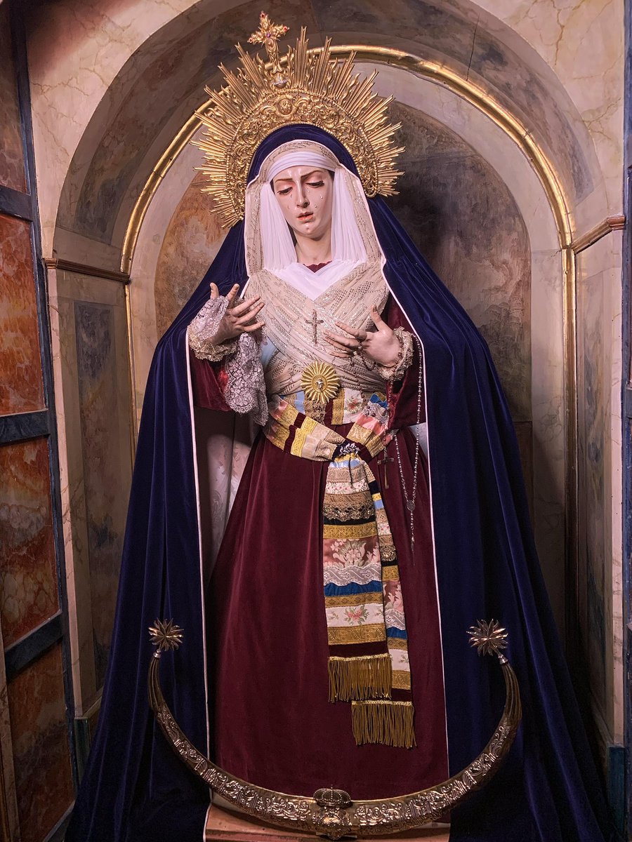 VeraCruzAriscal's tweet photo. ¡FELIZ NAVIDAD!

Nuestra Titular María Santísima de los Dolores ha sido cambiada de vestimenta para la celebración de la festividad del Nacimiento de Cristo y el tiempo de Navidad.

📸 O.G.R. https://t.co/7gHrAfYJWn