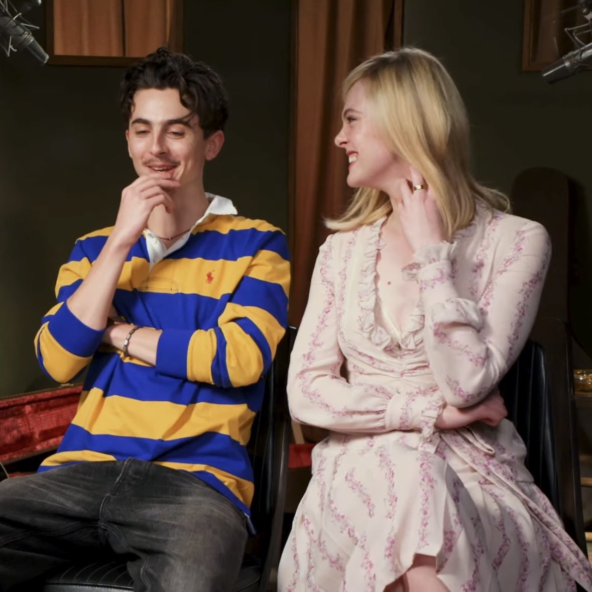 nickiminajth_'s tweet photo. นักแสดงหนุ่ม Timothée Chalamet ยกให้ Nicki Minaj เป็นแรปเปอร์อันดับที่ 1 ในสัมภาษณ์ของ Billboard ค่ะ

“ในฐานะที่จบจากโรงเรียนเดียวกัน ในฐานะที่เป็นบาร์บซ์ ผมคงต้องให้นิกกี้เป็นที่หนึ่ง” https://t.co/nvh3T4R6ld