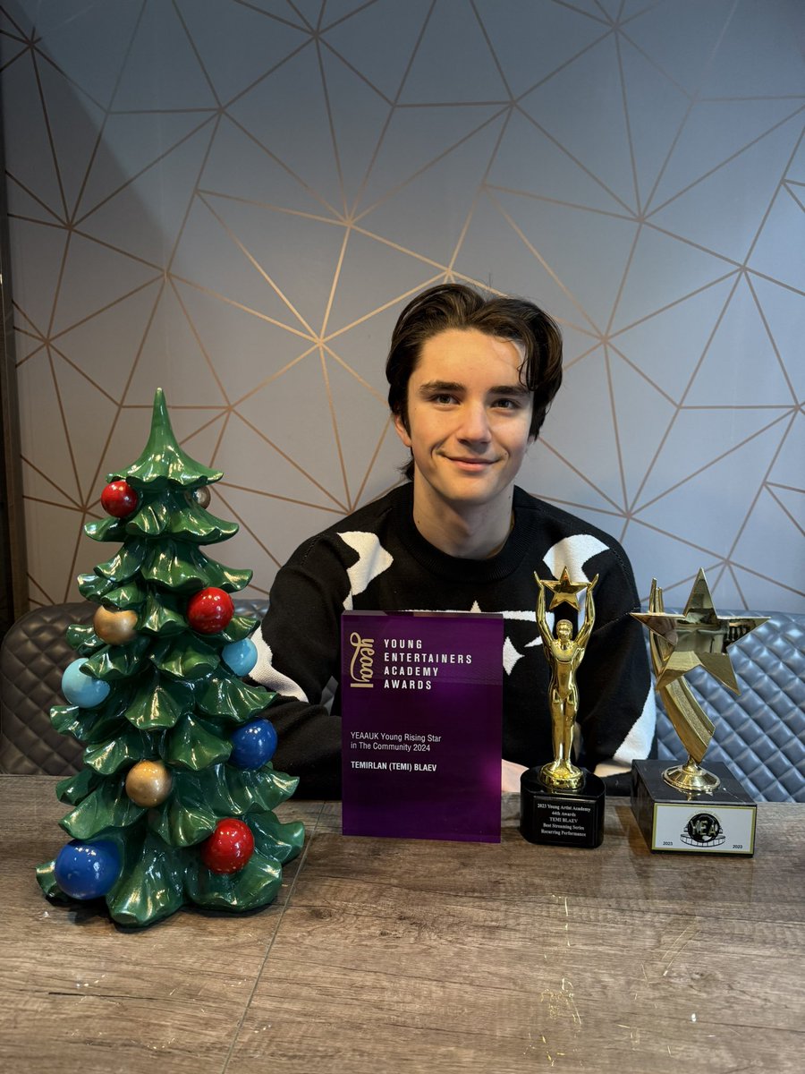 My dear friends,
I wish you all a very Merry Christmas and a Happy New Year! I hope all your homes will be filled with peace, happiness and joy.
I met fantastic people and visited some incredible new places! Hope, 2025 will bring harder challenges and more interesting projects!