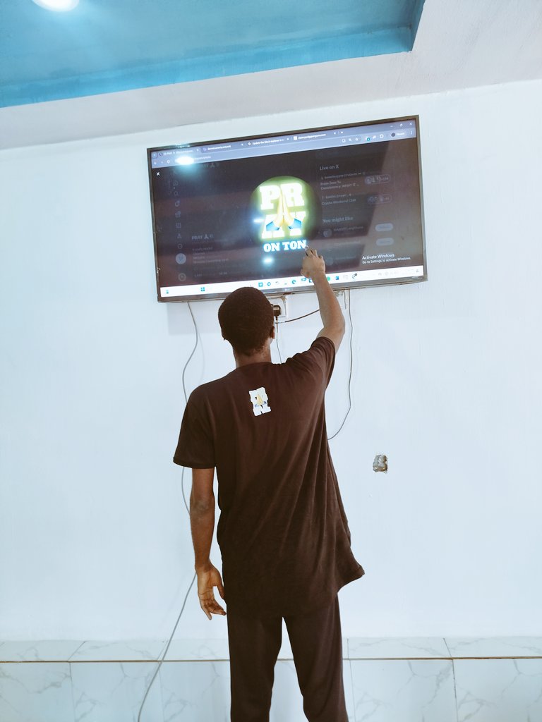 Collins 🤖🪔 tweet media