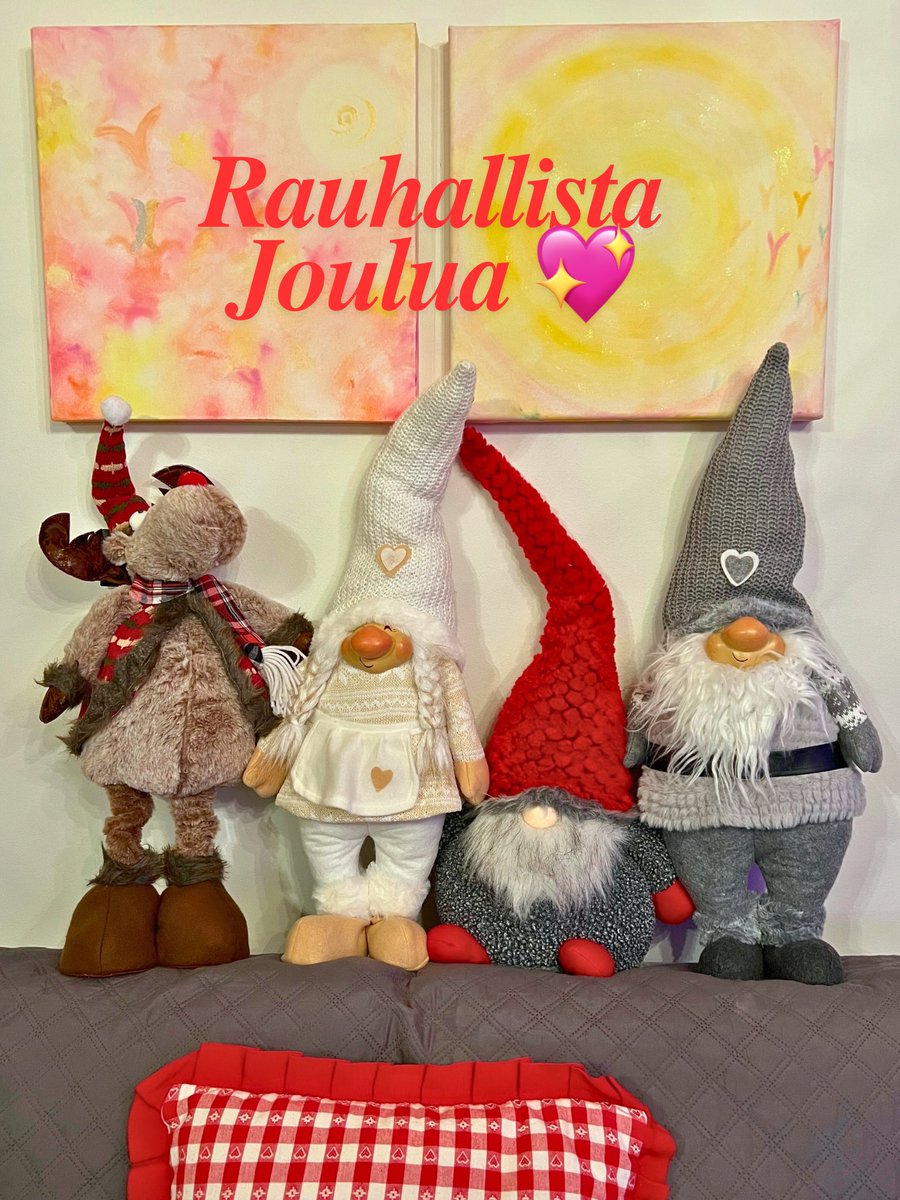 PoikkeusMirja's tweet photo. Ja ihmisillä hyvä tahto ✨💫 Sitä tosiaan toivoo maan päälle näinä aikoina erityisesti 💖 https://t.co/4nfQqrGqbX