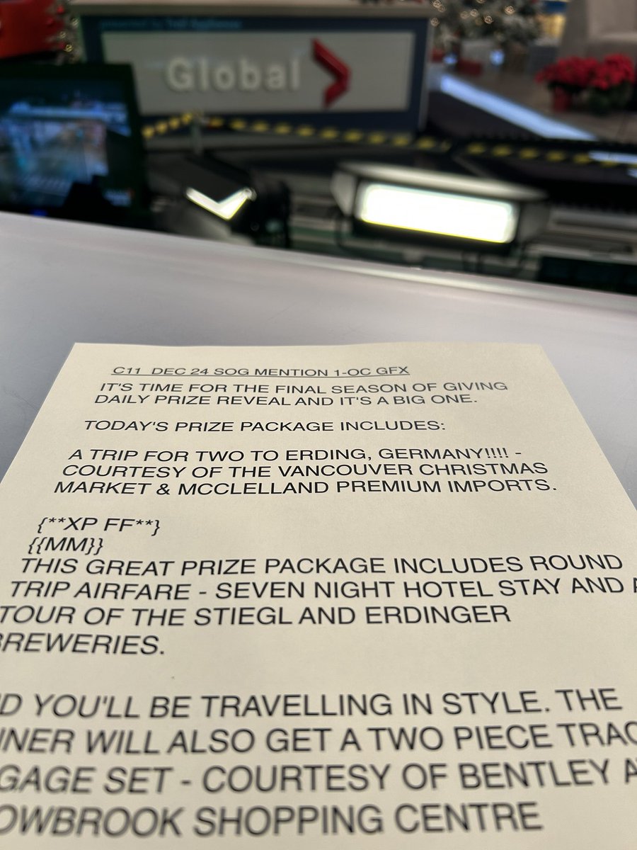Merry Xmas Eve from the <a href="/GlobalBC/">Global BC</a> anchor desk .  This will be a nice stocking stuffer #TuneInToWin at 6:50, 7:50 and 8:50 am 🇩🇪 🍻 #SeasonofGiving