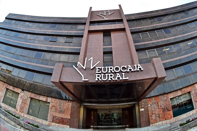 Eurocaja Rural concede una gratificación especial a su plantilla  en reconocimiento a su dedicación y su excelencia en la atención al cliente 💶
eurocajarural.es/institucional/…