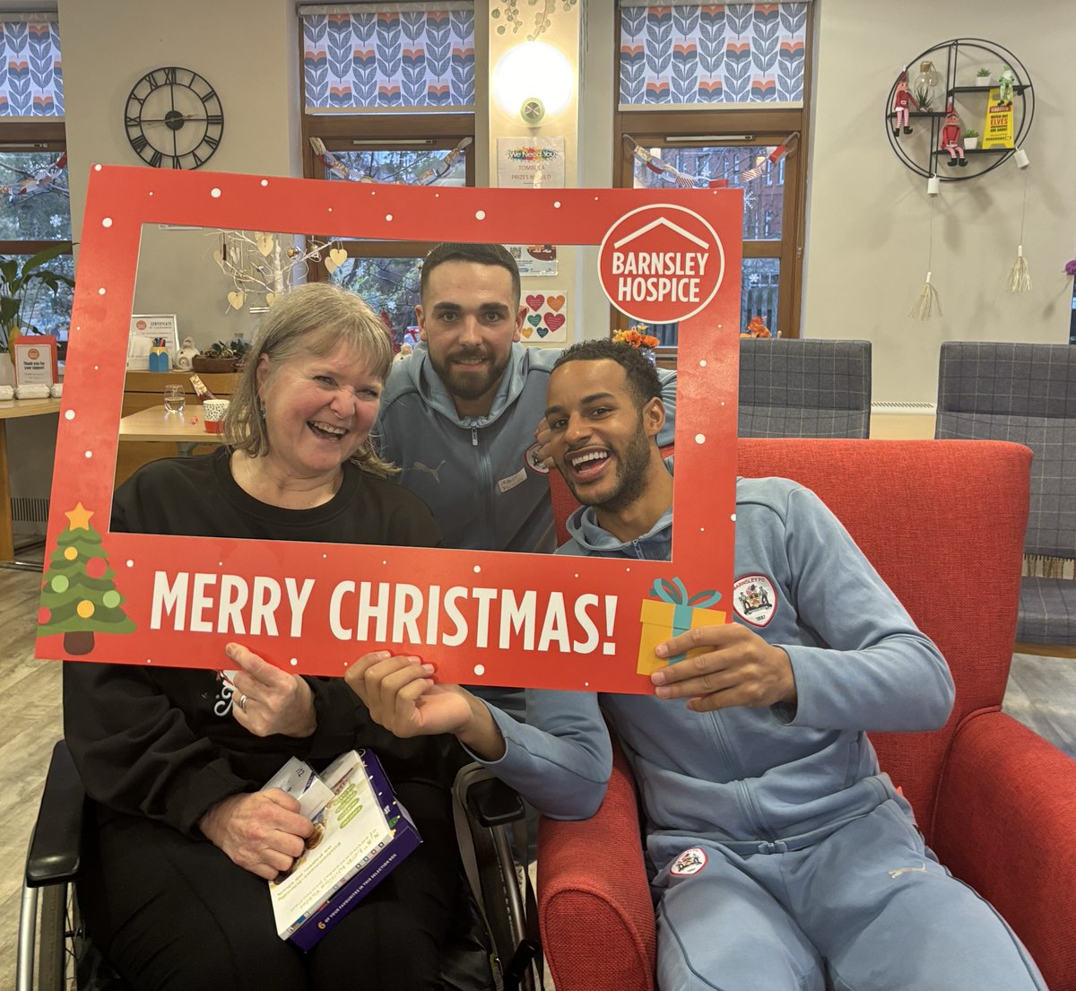 Barnsley Hospice tweet media