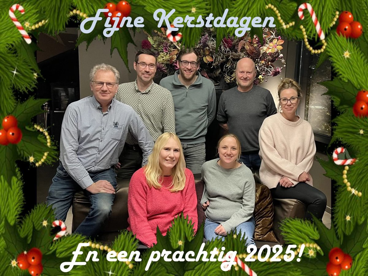 Realistisch Ambacht wenst alle Ambachters hele fijne Kerstdagen en alvast een prachtig 2025!