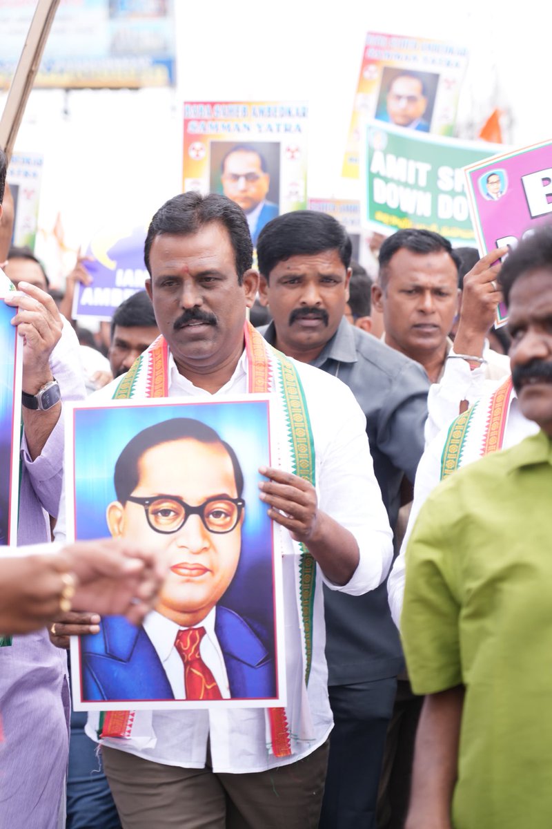 INCGMR's tweet photo. Participated in darna at Mahaboobnagar district Telangana state demanding Amisha to resign ⁦@kcvenugopalmp⁩⁦@AICCMedia⁩ https://t.co/jSIz6ihU1B