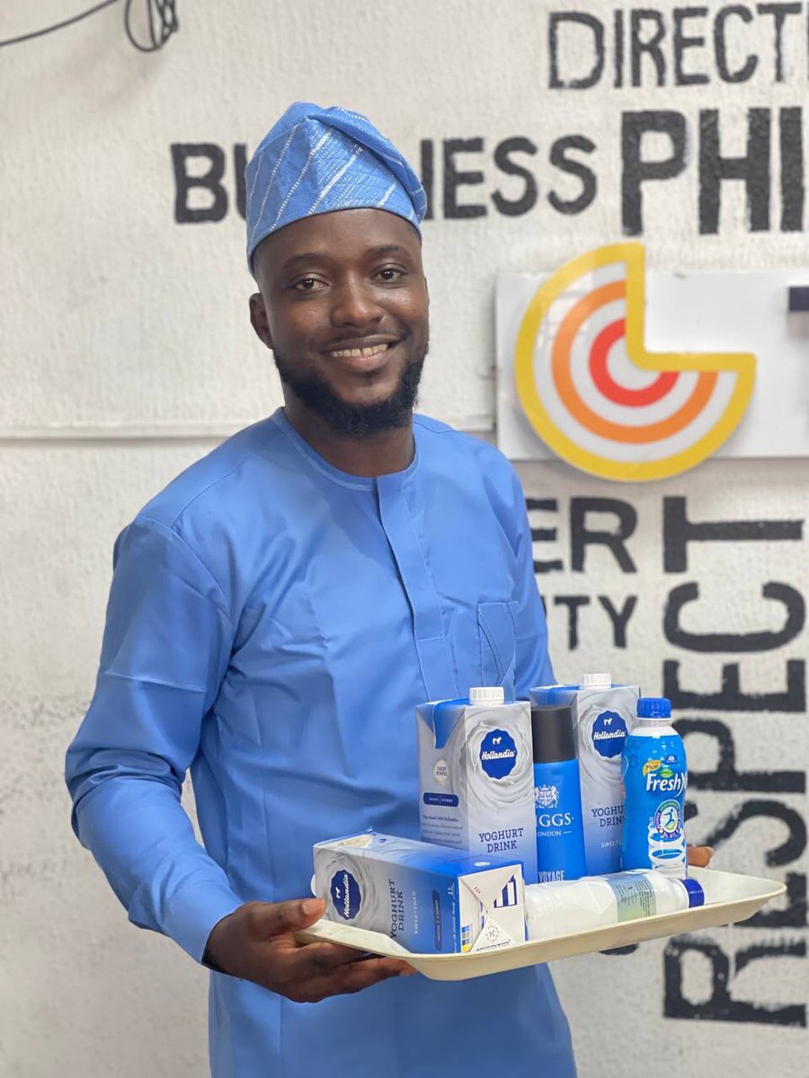 thecurveafrica's tweet image. Our end-of-year party was so much fun! We had a colorful theme where everyone wore different colors, and brought gifts that matched their outfits. 

#endofyearparty #colorfulfun #giftparty #funmoments #celebrategoodtimes #yearendcelebration #outfitandgifts #partyvibes #partyfun