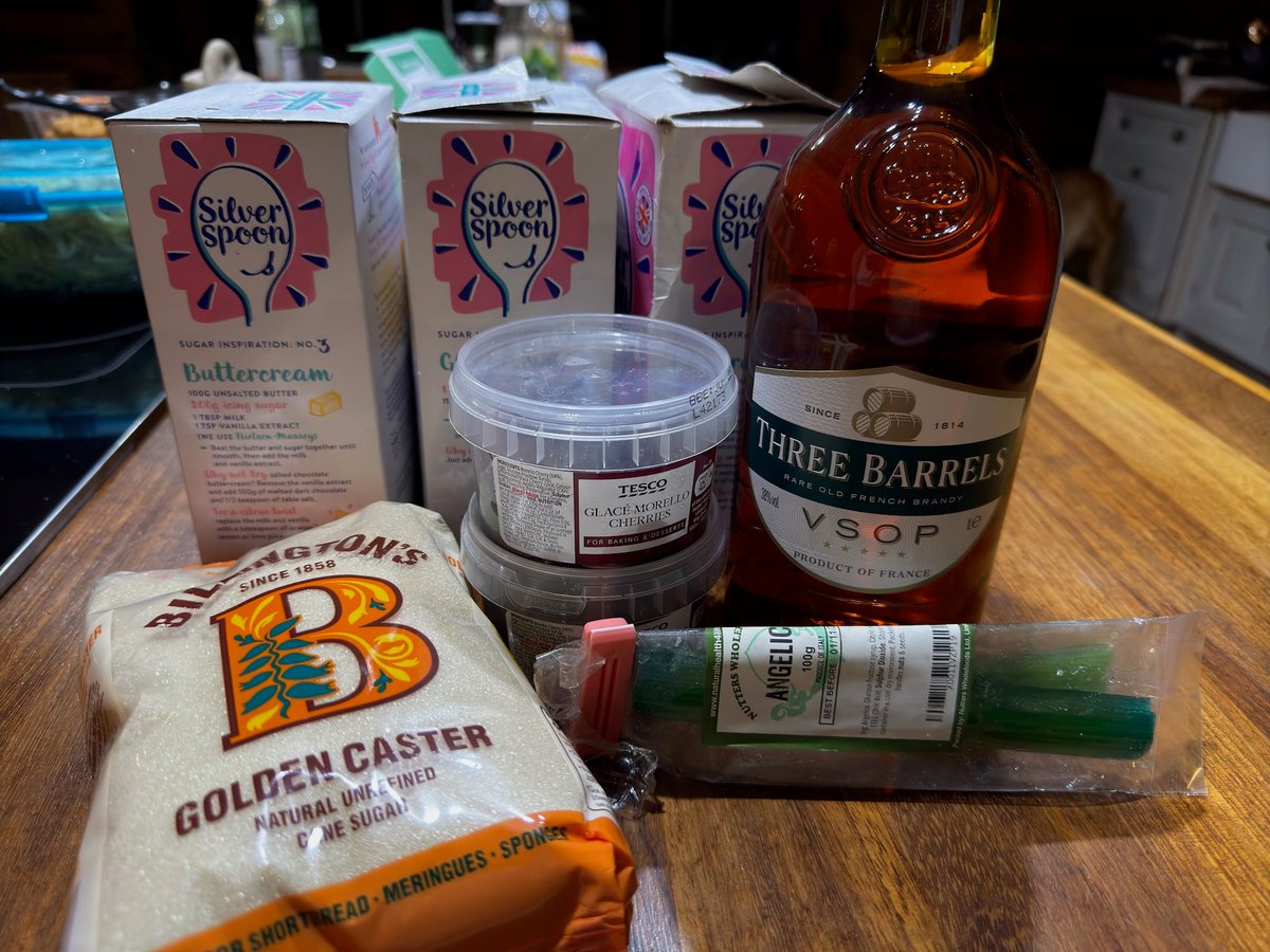 Excitement builds in the Ross household as we kick off the annual Brandy Butter competition!  My eldest is optimistic that 2024 is his year to take the (chocolate) crown this year!  🎄🥃🧈👑