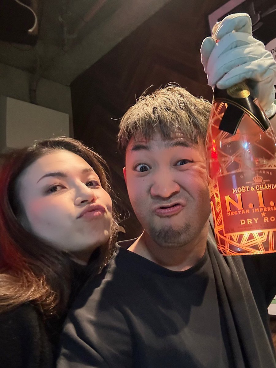 ai_dan_gin's tweet photo. メリークリスマス🎄 https://t.co/q4nbuYJcFj