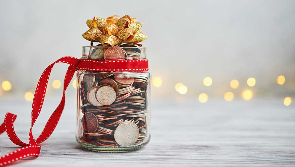 BrockEatHealthy's tweet photo. This week's blog is here! Wrap up '24 with joy &amp; savings! Plan meals with sale items, freeze extras, shop online to avoid impulse buys, &amp; choose in-season produce. Don't forget to use rewards clubs &amp; shop your kitchen! https://t.co/bGIvbu5VXs 

#BrockEatHealthy #SmartShoppingTips https://t.co/HadcnNmtVY