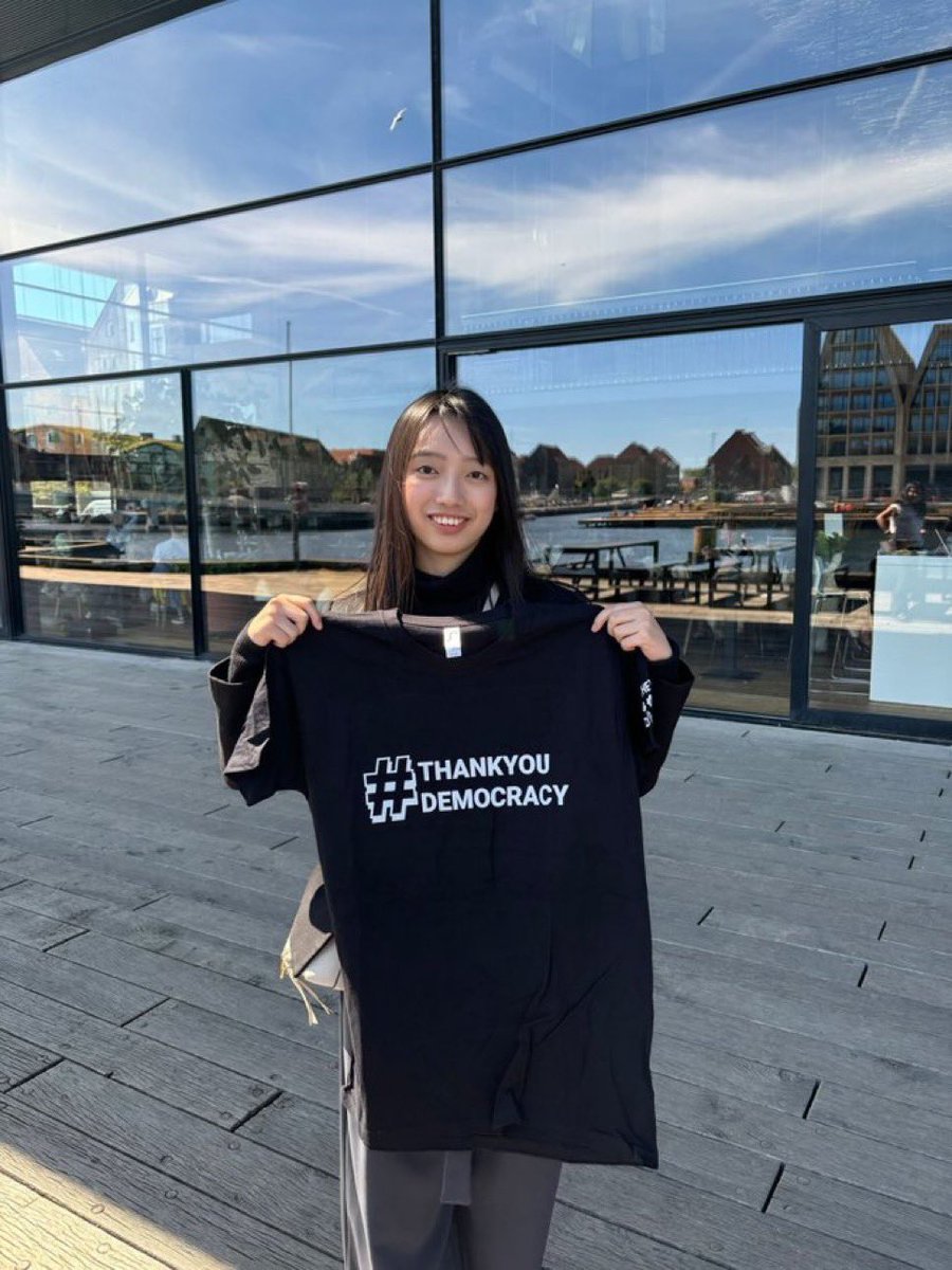 At the @thecfhk I had the opportunity to meet hundreds of people from  around the world and was able to tell them about what was going on in Hong  Kong and how