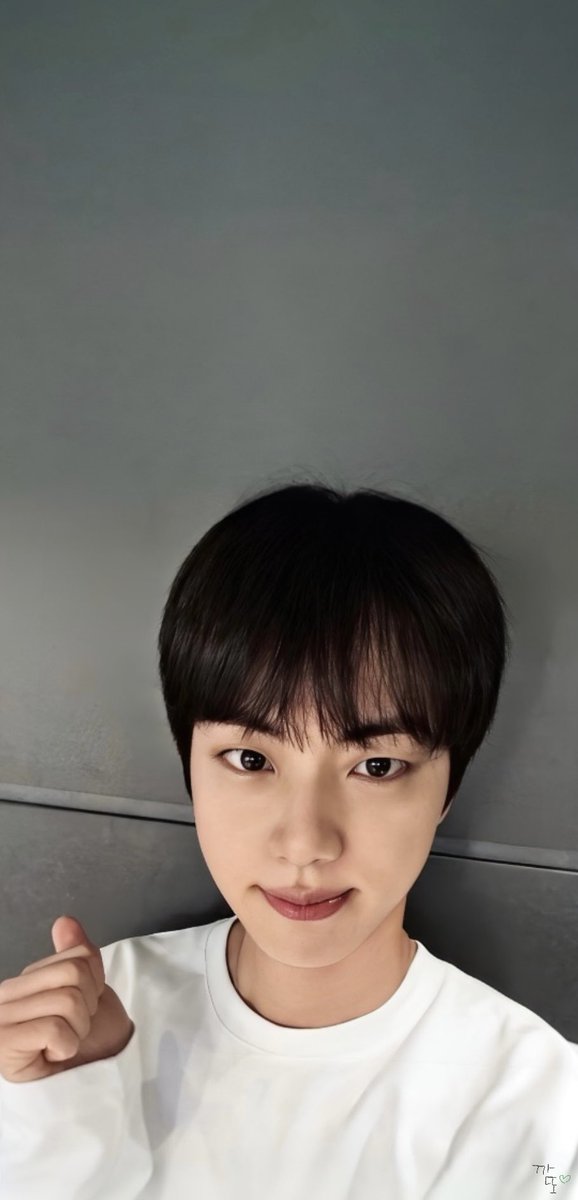 happily_jin's tweet photo. [달려라 석진] EP. 15 | 너 납치된 거야 🏃‍♂️
Run Jin | You've Been Kidnapped
Wallpaper &amp; Lockscreen 배경화면

#BTSWALLPAPER #btslockscreen
#Jinwallpaper #Jinlockscreen
#BTSJIN #Jin @BTS_twt https://t.co/YsRUO9id02
