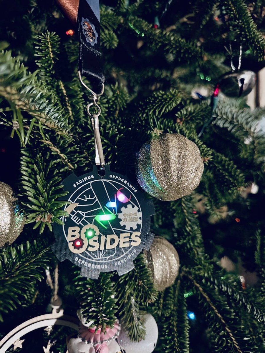 BSidesNYC's tweet image. Happy holiday from @BSidesNYC!