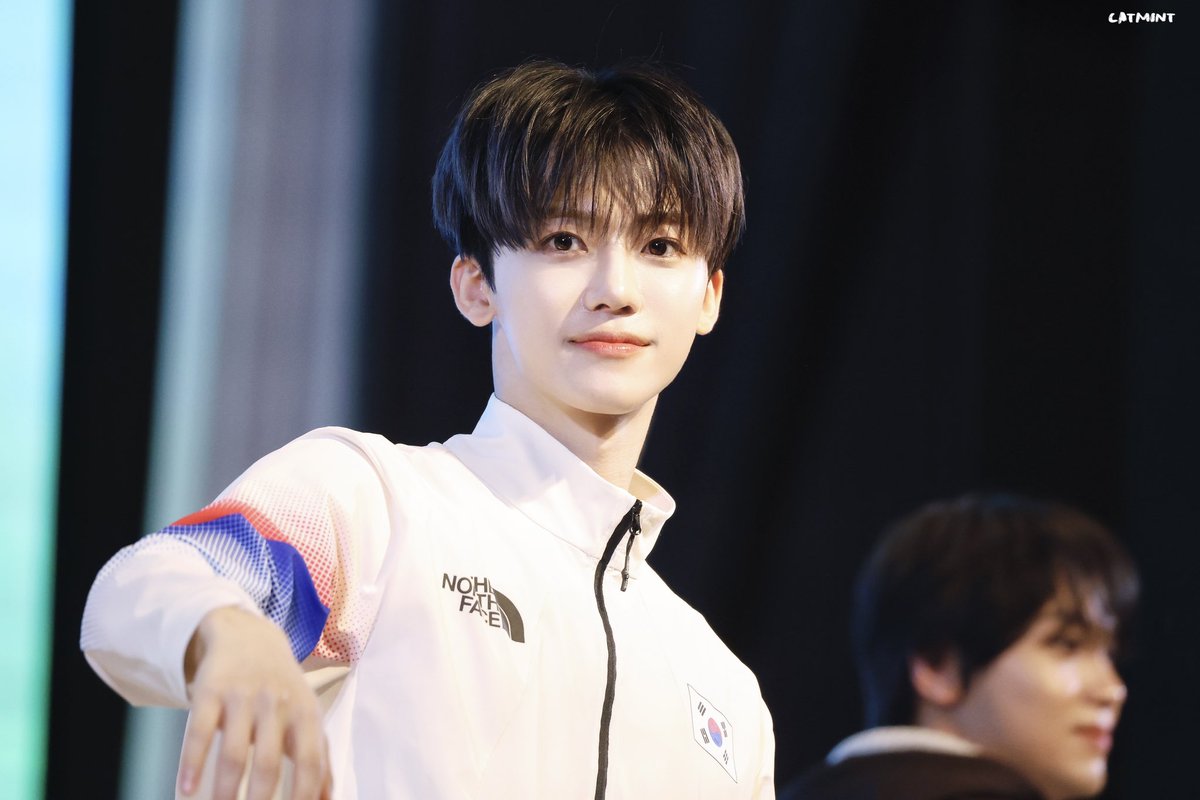 CATMINT_0813's tweet image. 241222 위드뮤 대면

#재민 #JAEMIN #ジェミン
#NCTDREAM #NCT