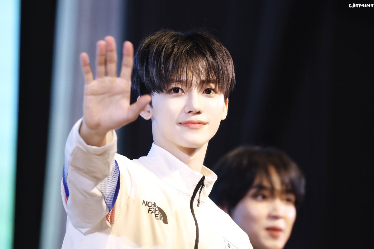 CATMINT_0813's tweet image. 241222 위드뮤 대면

#재민 #JAEMIN #ジェミン
#NCTDREAM #NCT