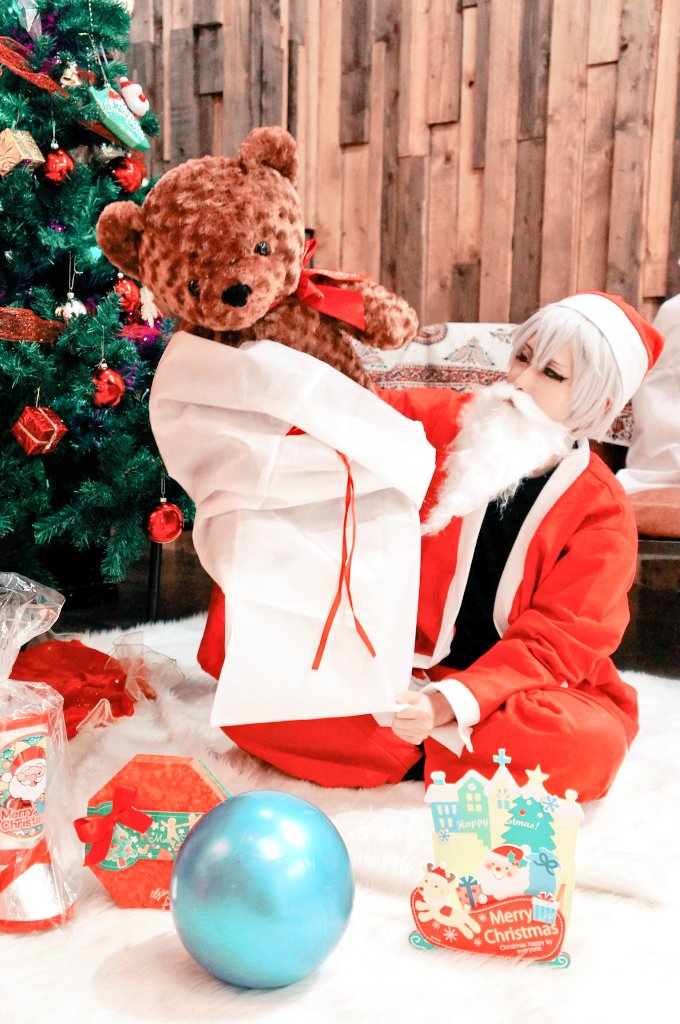 今年はクリスマス撮ってないから
一昨年とかのやつだけど！！

メリクリ！！