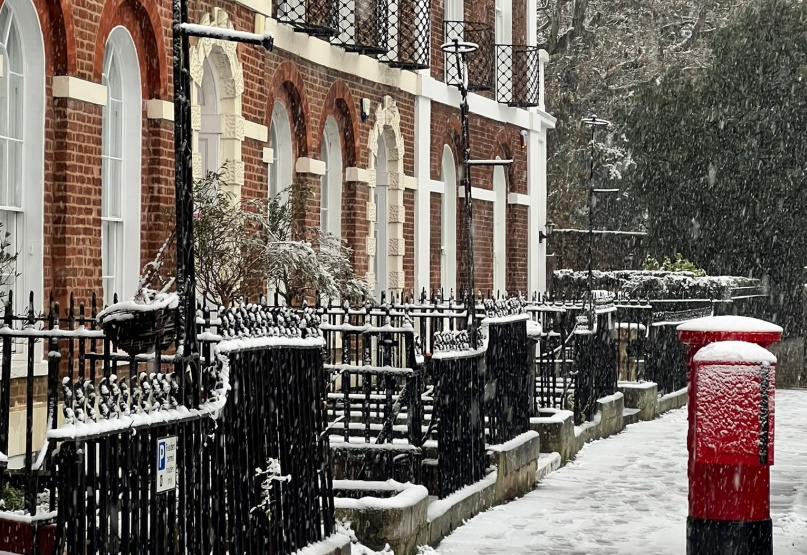 Wishing everyone a very Merry EXmas.📷📷📷

From Twixmas ideas &amp; pantomimes to wonderful winter walks, if you're looking for some festive fun or just a little escapism over the festive period then visit Exeter. tinyurl.com/4adfr49y

#christmas #xmas #christmasday #visitexeter