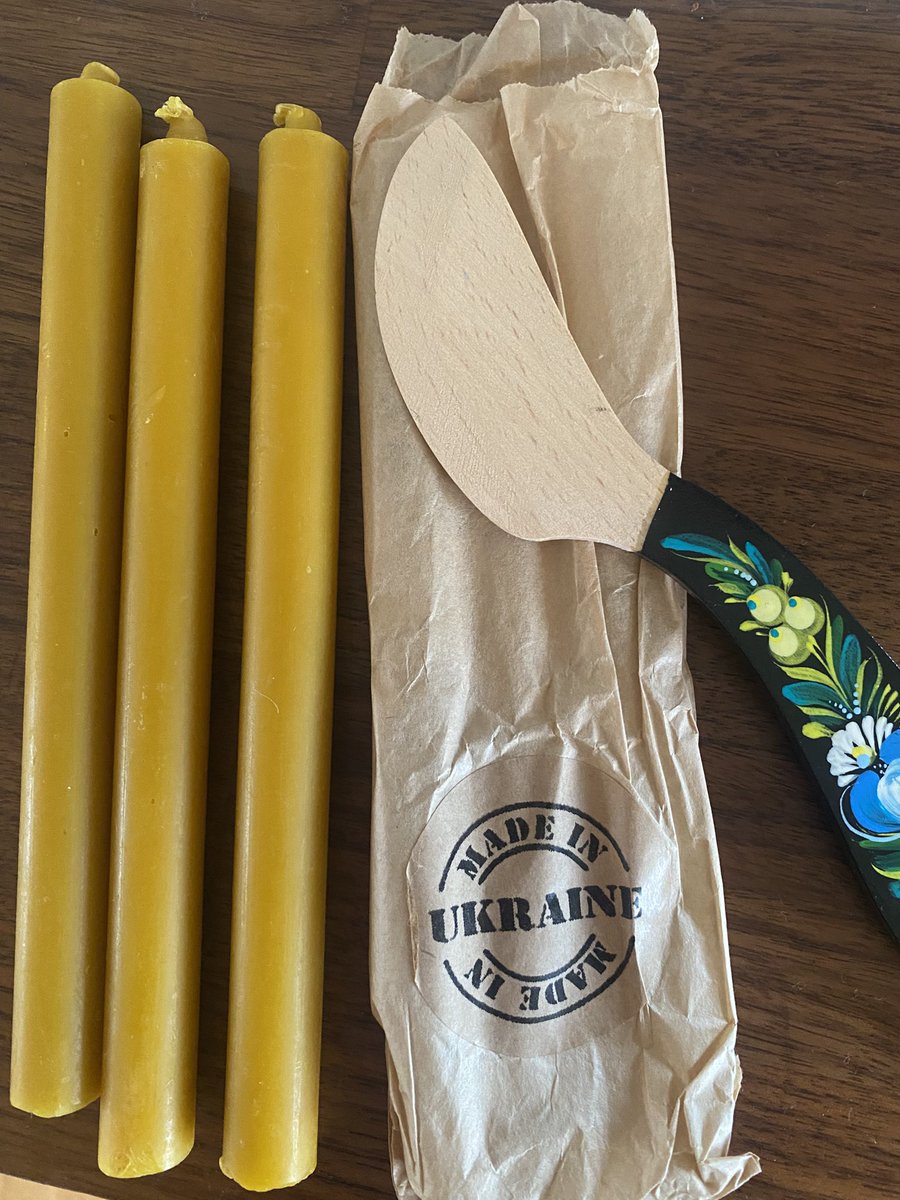 Vid Jul blir de finljus och fina smörkniven
#SlavaUkraine