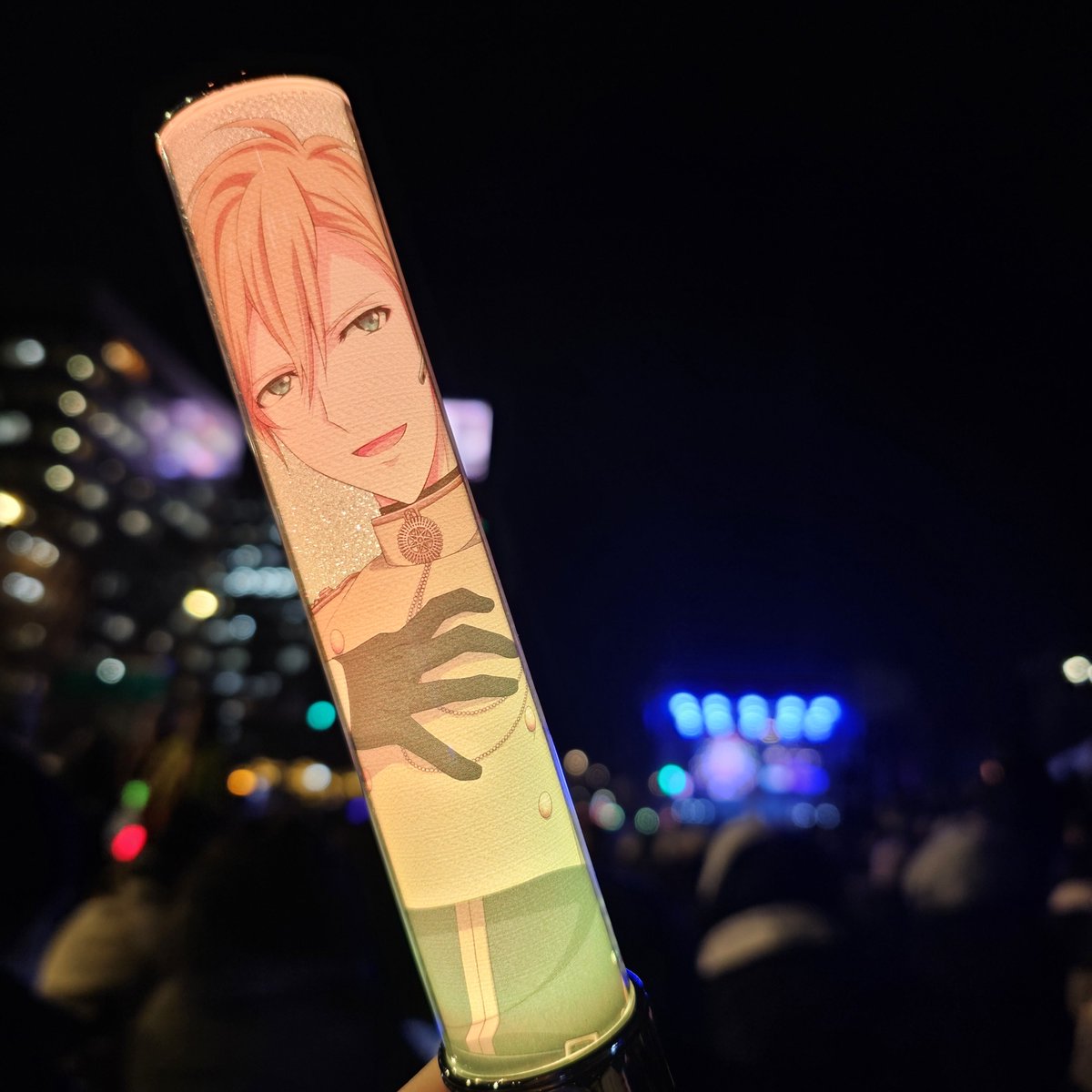 시위를나가면
마네쟈를만난다
