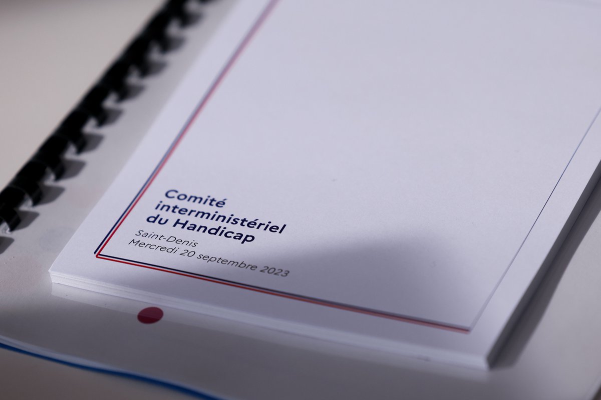 🔴 Le CNCPH appelle les 35 ministres nommés à agir sans tarder pour garantir l’accès des personnes handicapées au droit commun.

Lire le communiqué du CNCPH 👉 cncph.fr/gouvernement-b…