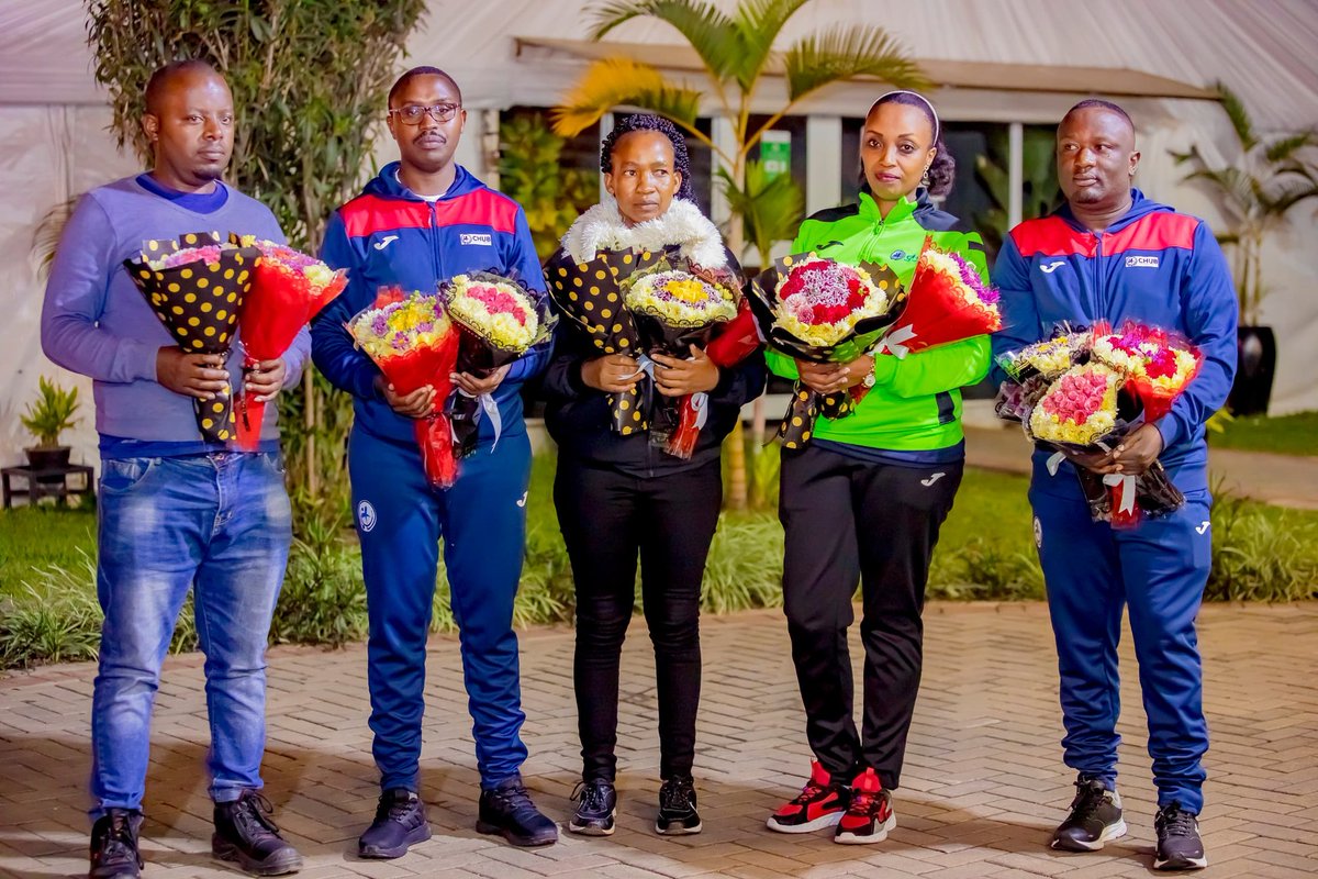 <a href="/chu_butare/">CHUB</a> twishimiye kwakira ikipe y'abagore bakina 🏀 bahesheje ishema igihugu ndetse na #CHUB by'umwihariko! Batahanye igikombe nk'ikipe ya 2 yitwaye neza mu mikino Nyafurika ihuza abakozi b'ibigo bituruka hirya no hino muri Africa yabereye #Senegal taliki ya 15-22/12/2024