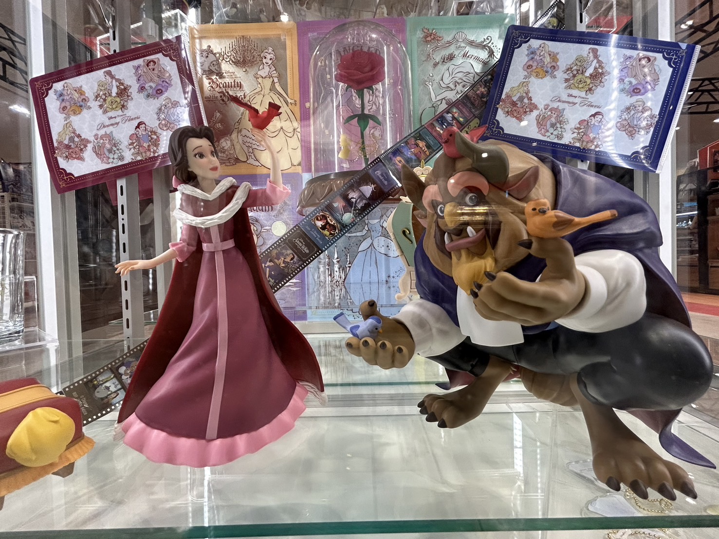 ディズニー 一番くじ A賞 シンデレラ城&シンデレラフィギュアセット｜コミック・アニメ