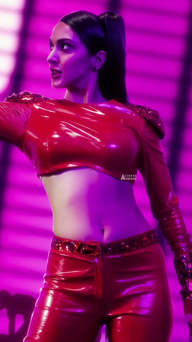 _actressadmirer's tweet image. Kiara Advani #Dhop 🥵