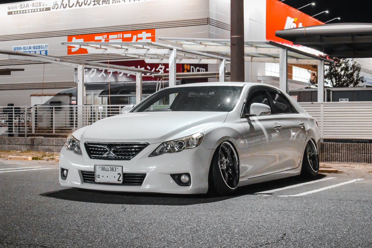 ta__grx130's tweet photo. 改めてリメイク（？)しました
ヴェルフェンgt-03 18㌅
リヤアッパー　メーガン→スキッド
前後ちょいキャン増し
番変　
フレーム前後プレステージ
スリーキャッツ→純正リヤピース
まだ詰めが甘いけどざっとこんな感じ
来年はブレーキ、、、？ https://t.co/vEWPYA3XxJ