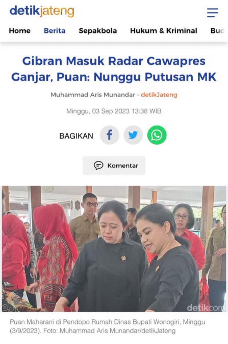 hasyimmah's tweet photo. PDIP dari dulu memang banyak omong kosong.

Misal soal keputusan MK mengenai Gibran. Awalnya membuka kemungkinan Gibran jadi wakilnya Ganjar, tapi begitu Gibran pikih Prabowo, putusan MK-nya diprotes. Omong kosong!

Belum lagi ketika PDIP angkat isu penculikan kepada Prabowo di Pilpres 2024 padahal di tahun 2009, Prabowo adalah cawapres PDIP. Omong kosong!

Lalu soal PPN 12%. Sekarang PDIP seperti pahlawan rakyat ketika melawan PPN 12%. Padahal PDIP juga yang ikut memutuskan itu. Omong kosong!

Dan sekarang Hasto dijadikan tersangka katanya politis. Dulu ketika menteri-menteri Nasdem ditangkepin, bilangnya nggak politis. Omong kosong!

Saya nggak pernah setuju Putusan MK yang "memberi jalan" ke Gibran. Saya juga nggak setuju dengan politik dinasti yang dilakukan Jokowi.

Saya pun tak setuju PPN 12% diberlakukan dalam kondisi ekonomi seperti sekarang.

Tapi, kalau semua itu yang ngomong adalah orang PDIP, bagi saya itu semua omong kosong belaka.

Isuk dele sore tempe!. Nggak perlu didengarkan kalau yang ngomong dari PDIP. Hanya omong kosong!