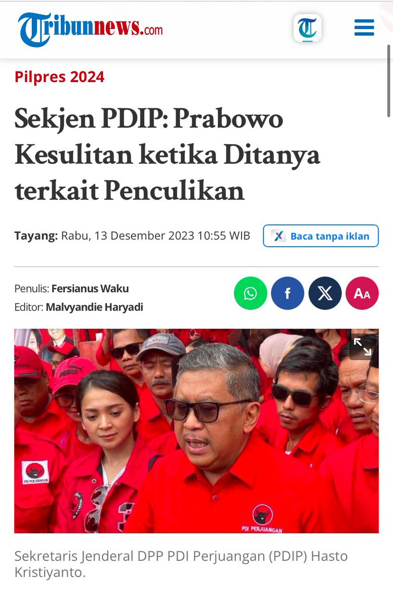 hasyimmah's tweet photo. PDIP dari dulu memang banyak omong kosong.

Misal soal keputusan MK mengenai Gibran. Awalnya membuka kemungkinan Gibran jadi wakilnya Ganjar, tapi begitu Gibran pikih Prabowo, putusan MK-nya diprotes. Omong kosong!

Belum lagi ketika PDIP angkat isu penculikan kepada Prabowo di Pilpres 2024 padahal di tahun 2009, Prabowo adalah cawapres PDIP. Omong kosong!

Lalu soal PPN 12%. Sekarang PDIP seperti pahlawan rakyat ketika melawan PPN 12%. Padahal PDIP juga yang ikut memutuskan itu. Omong kosong!

Dan sekarang Hasto dijadikan tersangka katanya politis. Dulu ketika menteri-menteri Nasdem ditangkepin, bilangnya nggak politis. Omong kosong!

Saya nggak pernah setuju Putusan MK yang "memberi jalan" ke Gibran. Saya juga nggak setuju dengan politik dinasti yang dilakukan Jokowi.

Saya pun tak setuju PPN 12% diberlakukan dalam kondisi ekonomi seperti sekarang.

Tapi, kalau semua itu yang ngomong adalah orang PDIP, bagi saya itu semua omong kosong belaka.

Isuk dele sore tempe!. Nggak perlu didengarkan kalau yang ngomong dari PDIP. Hanya omong kosong!