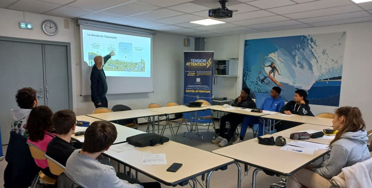 Enedis en Centre-Val de Loire (@enedis_centre) on Twitter photo Les lycéens du <a href="/LyceeSullyNLR28/">Lycée Sully NLR 28</a> à Nogent-le-Rotrou en <a href="/eurelien/">Eure-et-Loir</a> découvrent @Enedis, ses missions et son engagement pour la prévention des risques électriques #TensionAttention ! De quoi créer des vocations et sensibiliser à la sécurité nos futurs talents ! #EnedisRecrute Les lycéens du <a href="/LyceeSullyNLR28/">Lycée Sully NLR 28</a> à Nogent-le-Rotrou en <a href="/eurelien/">Eure-et-Loir</a> découvrent @Enedis, ses missions et son engagement pour la prévention des risques électriques #TensionAttention ! De quoi créer des vocations et sensibiliser à la sécurité nos futurs talents ! #EnedisRecrute
