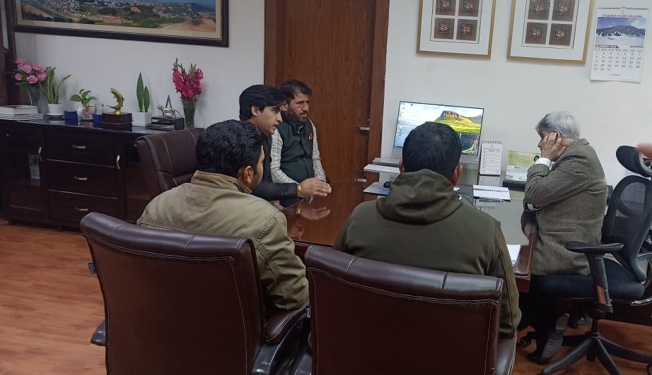 𝓢𝓪𝓬𝓱𝓲𝓷 𝓣𝓲𝓬𝓴𝓸𝓸 सचिन टिक्कू tweet media