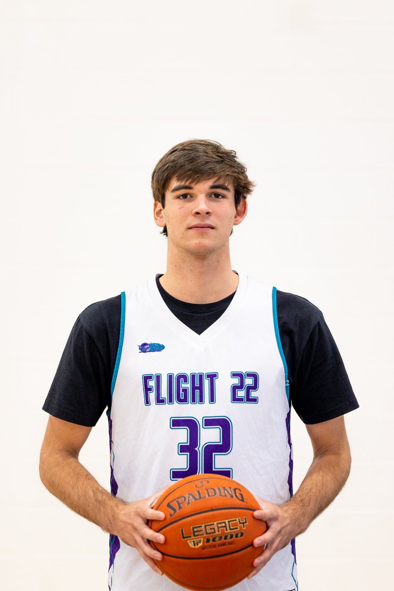 Flight22bball's tweet photo. Flight 22 Prep Academys @CadenGiles 25' 6'10" with offers from UW Miluakee, Chowan, and King is now hearing from USC Upstate, Richmond, Eastern Kentucky, Augusta, LMU, &amp; UNCP. https://t.co/Z6CE7oCRXv