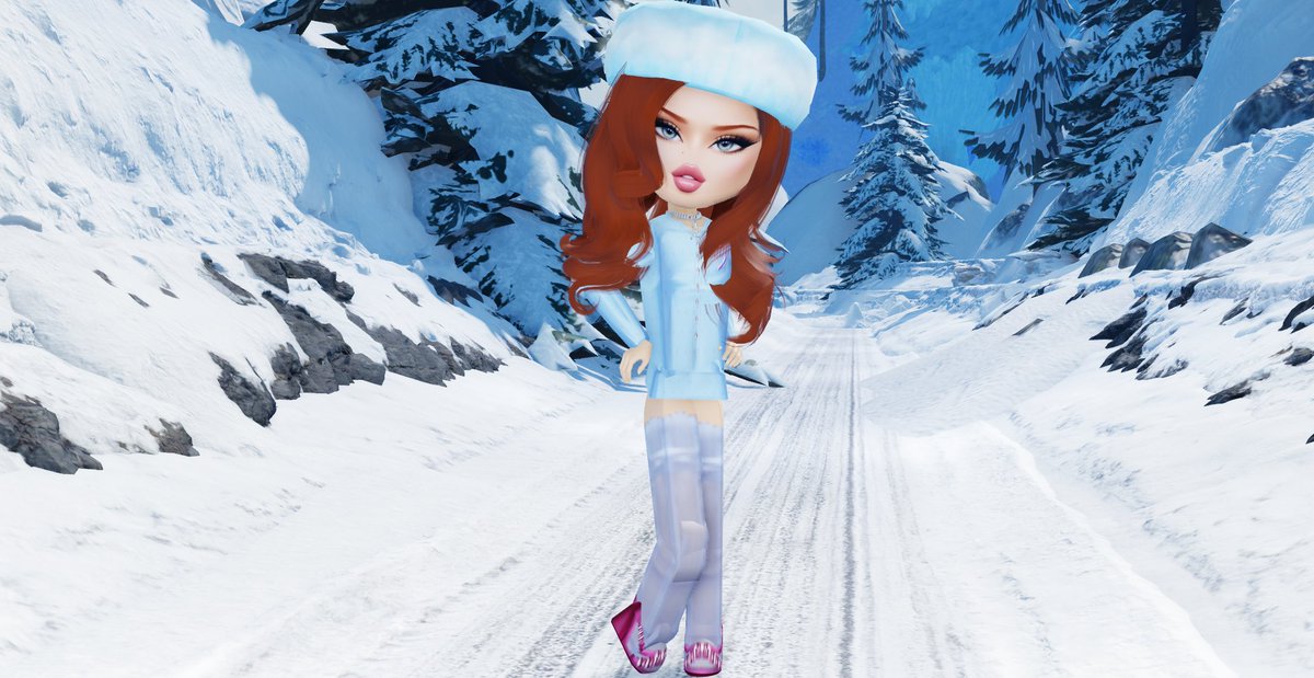 AudreyVDW's tweet photo. Winter photoshoot @ Reefgirl! ⛄️ https://t.co/mJIcbyfR3b