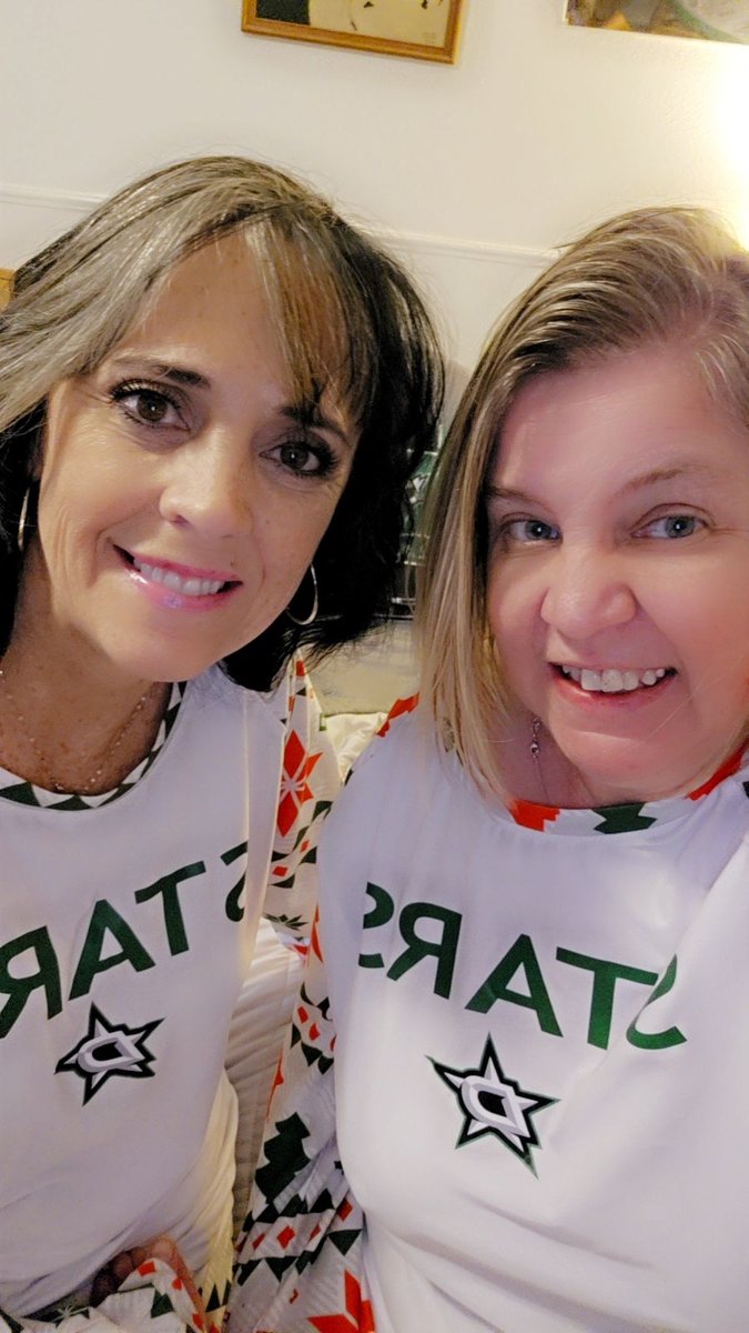 carrie_walden's tweet photo. Merry Christmas from  @jamiejruss1213 and I! We hope your holidays are wonderful! BTW, our favorite pj's yet!
#GoStars
#ChristmasTraditions
#ChristmasPJs https://t.co/GVGbZt81hH