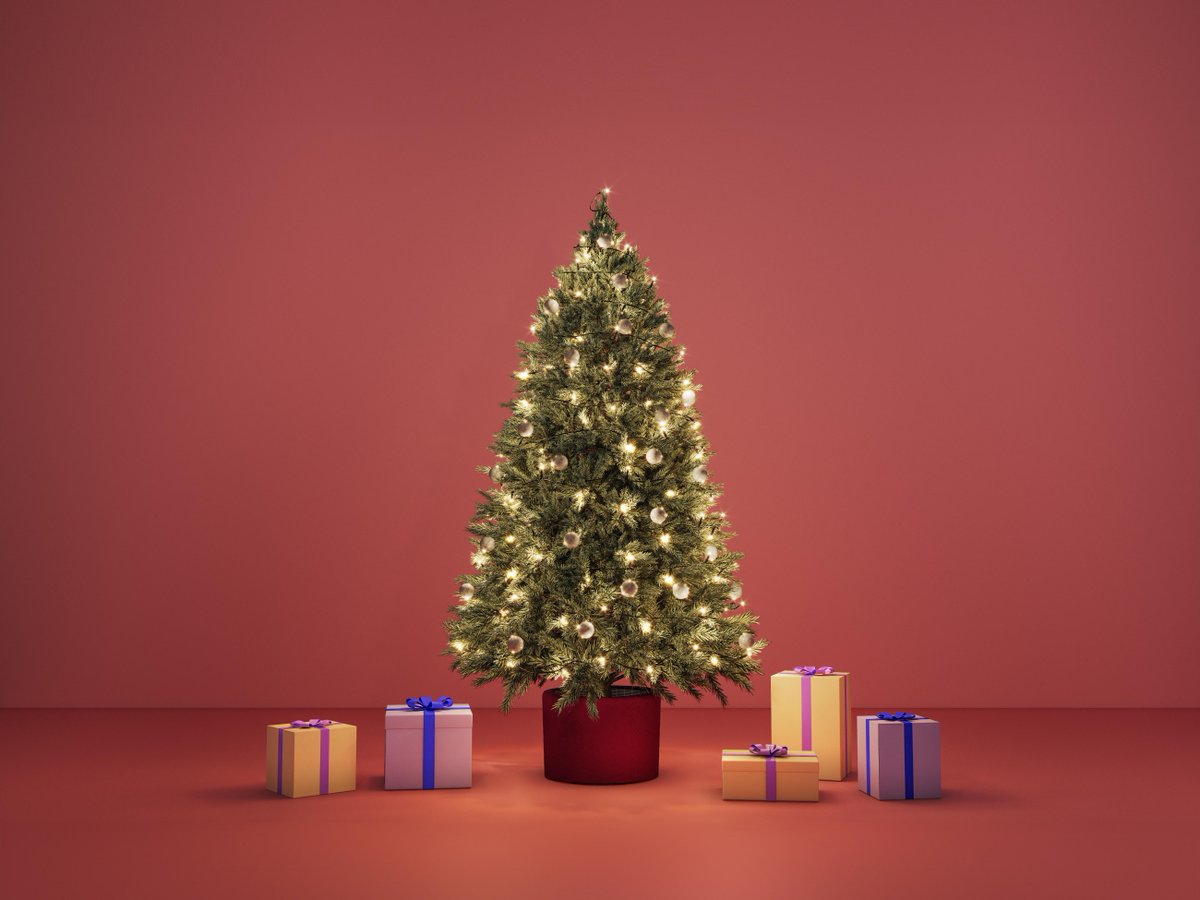 🎊 ¡Felices fiestas! 🎉 

Desde Signify os deseamos un día repleto de encuentros, sonrisas y mucha luz 🥂
