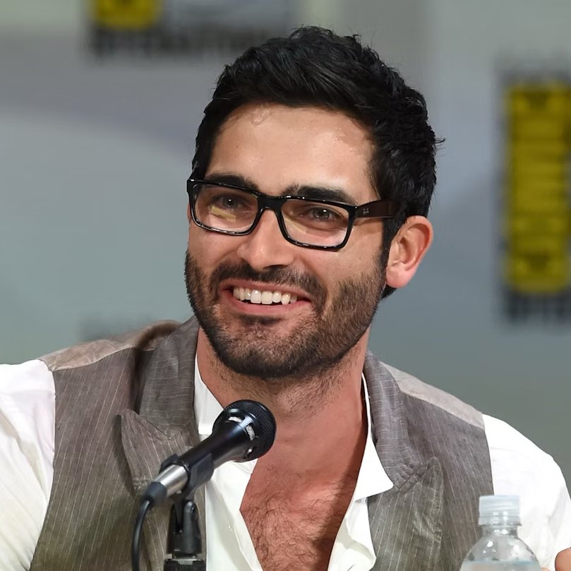 tzpaholic's tweet photo. Happy #TylerTuesday!

#TylerHoechlin https://t.co/pLlworjrHp