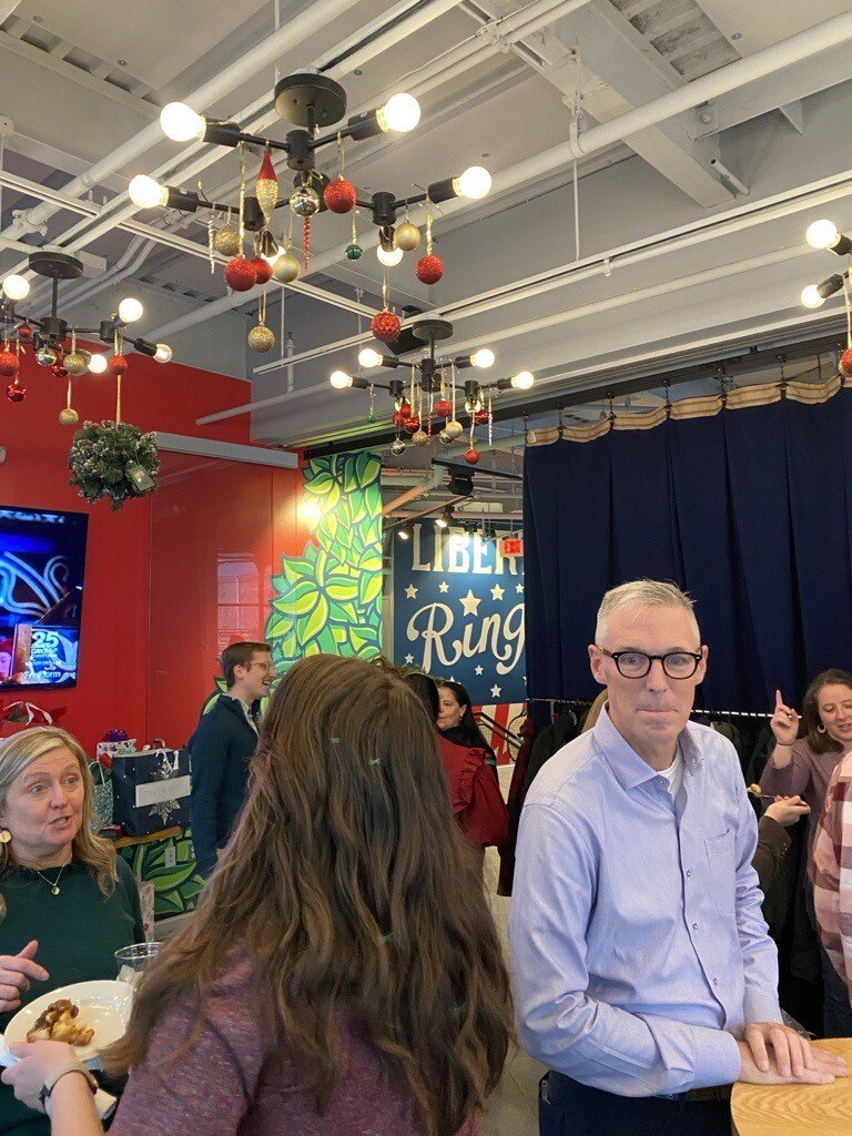 NDRI_Resource's tweet image. Wishing you a Happy Holiday and a joyful New Year from ours to yours! #HappyHolidays #HappyNewYear #TissuesforResearch #NDRI