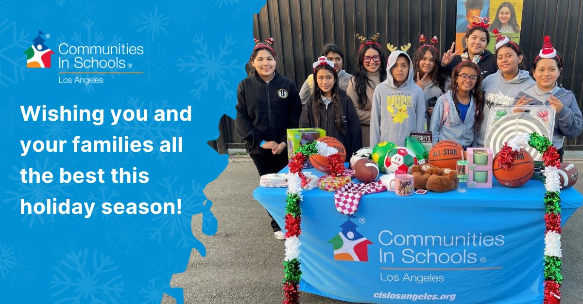 CISLosAngeles's tweet photo. Happy holidays from all of us at #CISLA! 🌟 Thanks to your support, our students have achieved incredible milestones this year. Here's to another year of empowering students and strengthening communities. 🎄🎓 https://t.co/p4VAj8tdHd