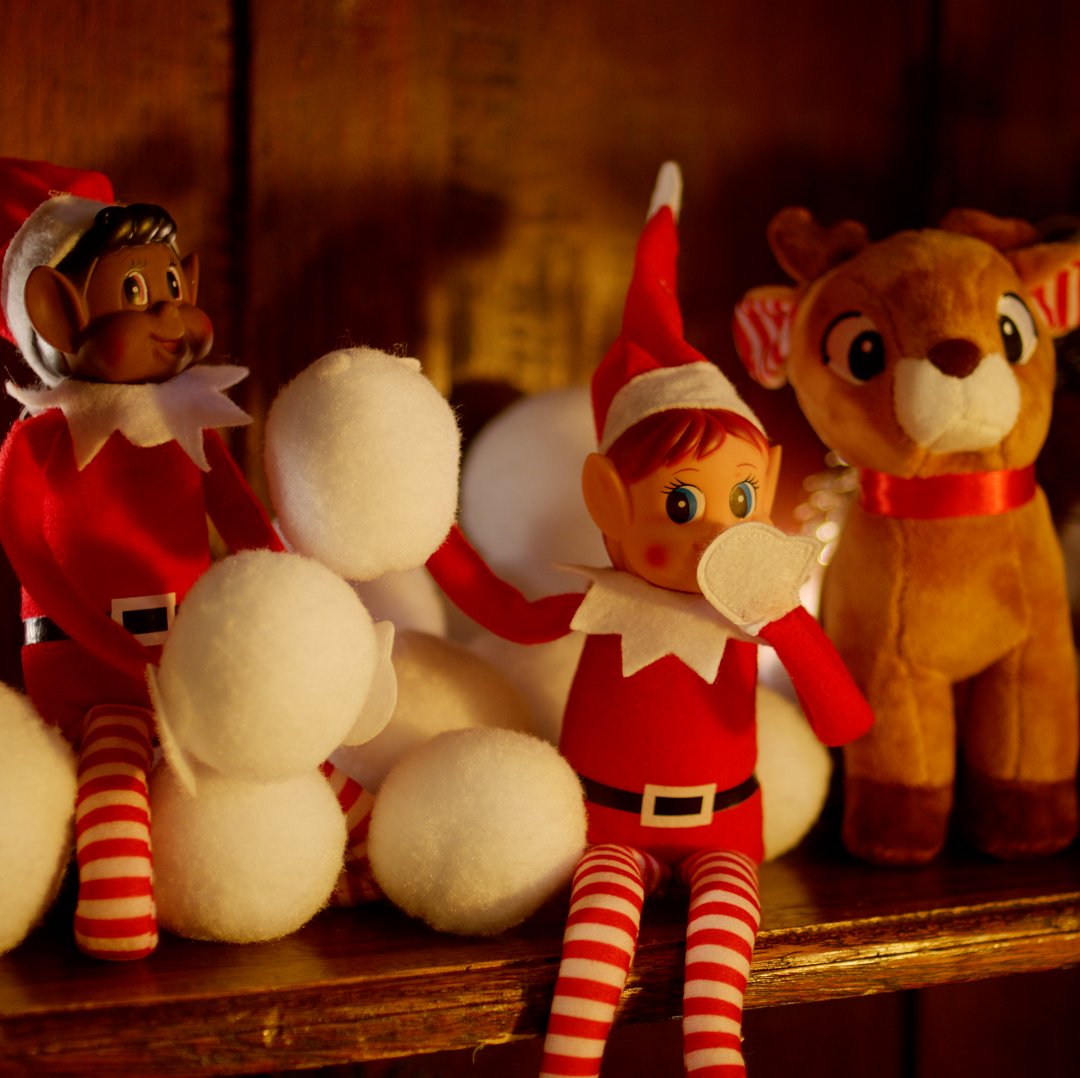 Elves Behavin’ Badly tweet media