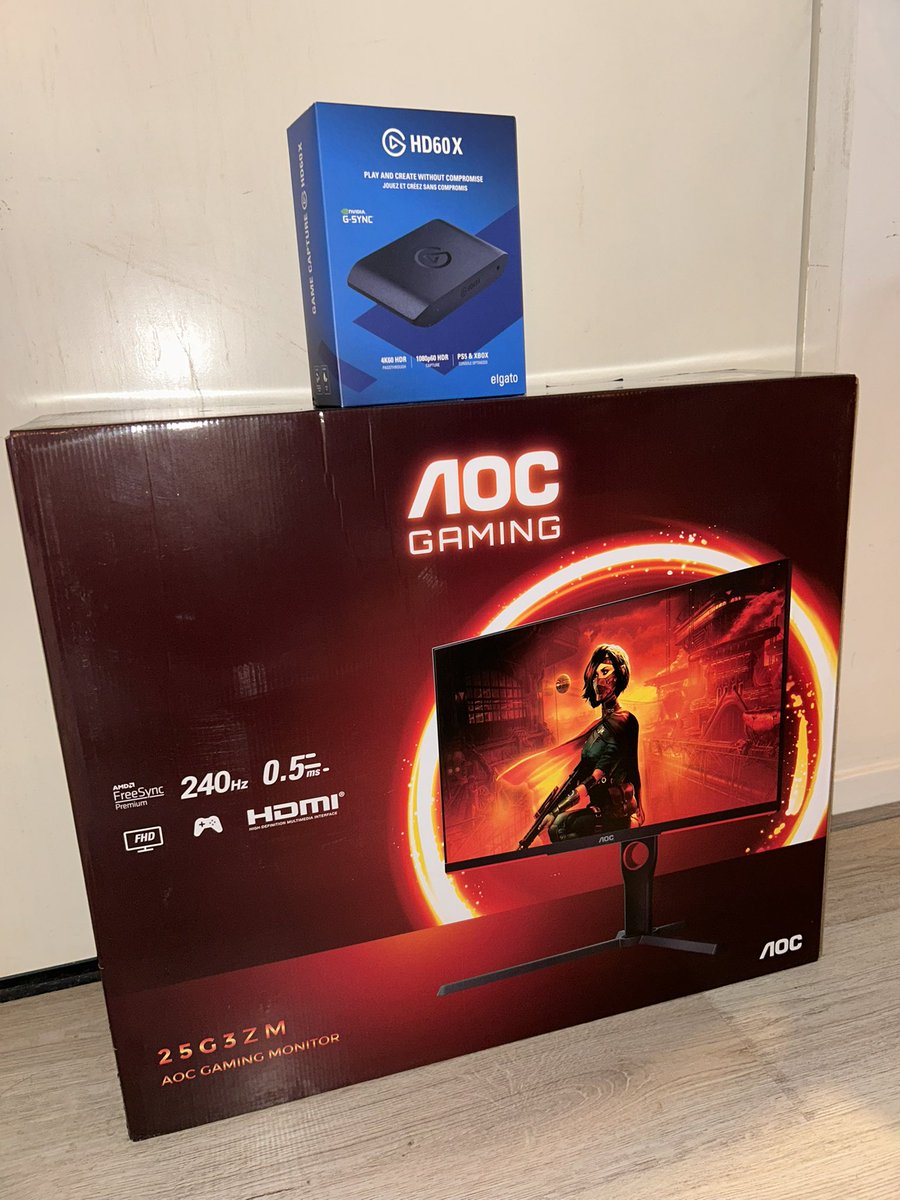 Denise Not Helena B tweet media