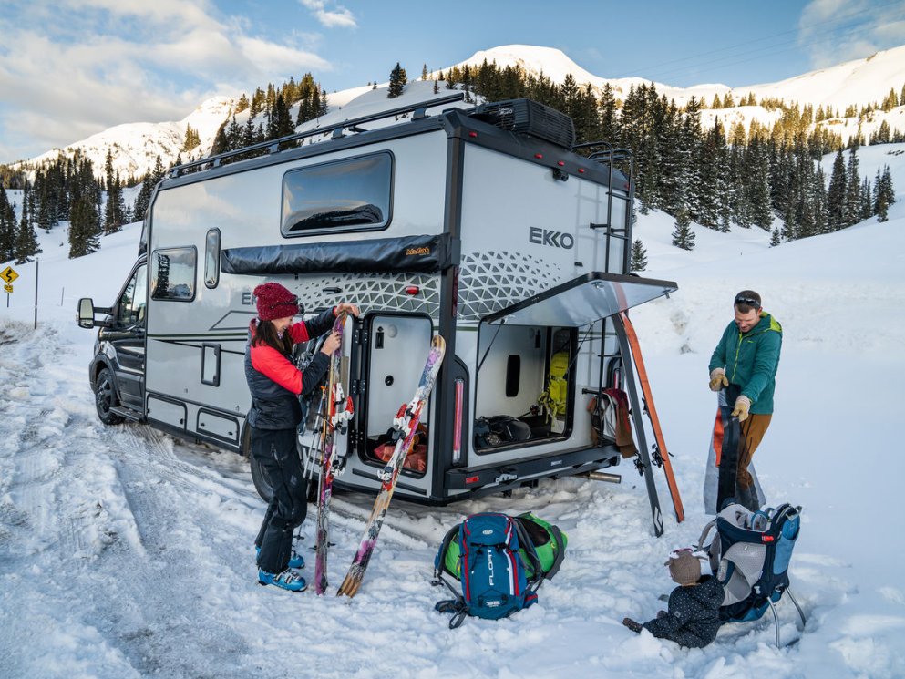 ❄️ Winter RV Adventures! ❄️

How do you use your RV in the winter? Ski trips, snow camping, or cozying up in the snow—tell us your favorite cold-weather adventures! ⛷️🏕️

 #RVlife #roadtrip #skitrip #rvadventures #inthewinter #BeckleysRVs #RelaxExploreLIVE #BeckleysDifference
