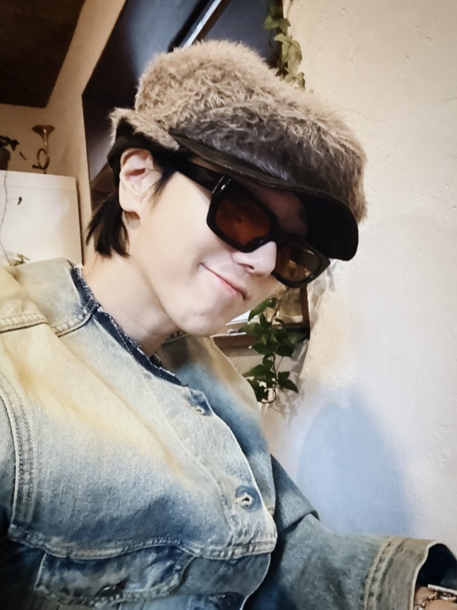 shfly3424's tweet photo. 🎄 #Merrychristmas @YESUNG_smtown https://t.co/5VVmrp8N9l