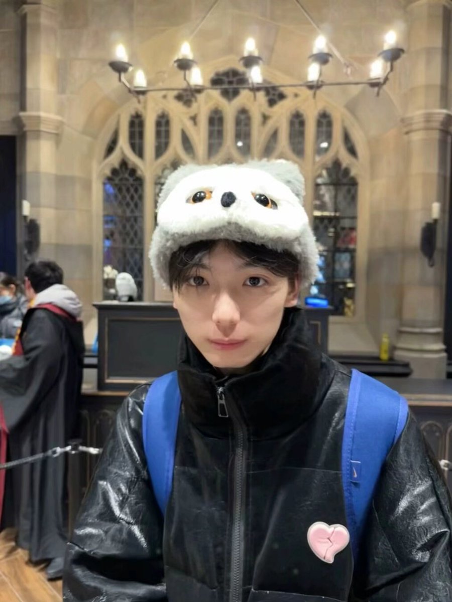 eee47202179's tweet photo. 祝你平安 #Christmas https://t.co/5iL3izSMv5