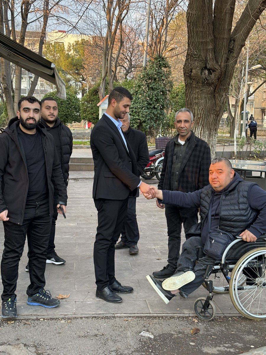 İlçe Gençlik Kolları Başkanımız Ramazan Acar ve yönetimimiz  Siverek Engelliler Kalkınma Derneği Başkanı Şehmus Karaburç’u ziyarette bulundular. Misafirperverliği için Başkanımıza teşekkür ederiz.
#siverekgençlikkolları
#geleceğeyönver 
#akparti 
<a href="/eyupkadirinan/">Eyyüp Kadir İnan</a> 
<a href="/furkankucukk_/">Furkan KÜÇÜK</a>