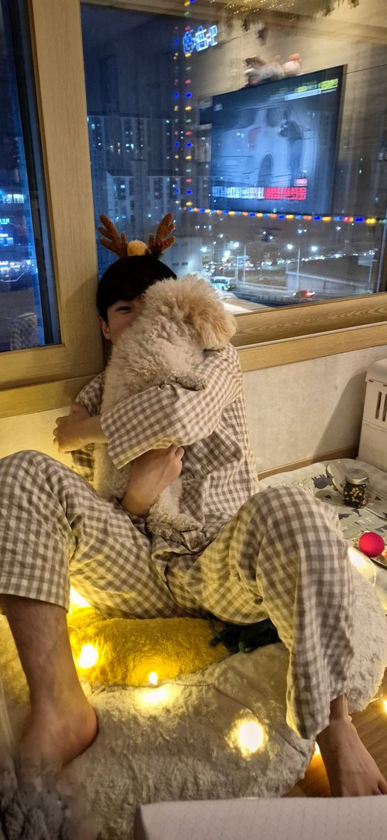 cherl_2's tweet photo. 야밤에 속박플하는 오징어가 되어버렸다. https://t.co/hJWkNUD630