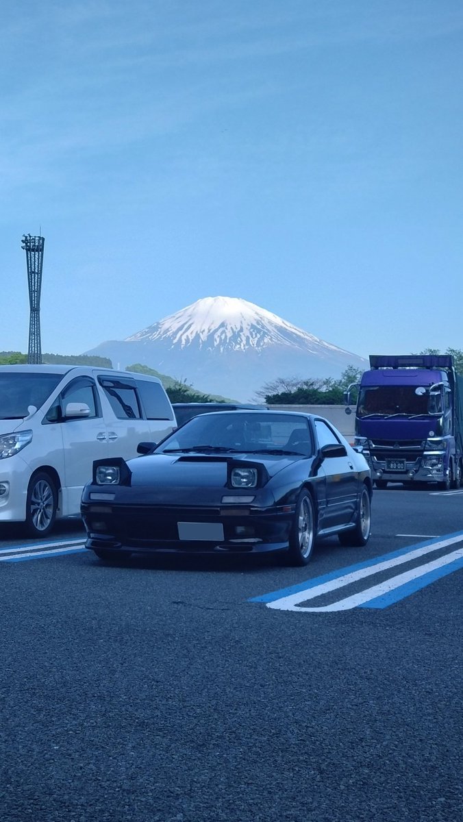「今年の愛車いろいろシート交換お花見富士山(帰省) 」|懐中電灯（たかさん）のイラスト