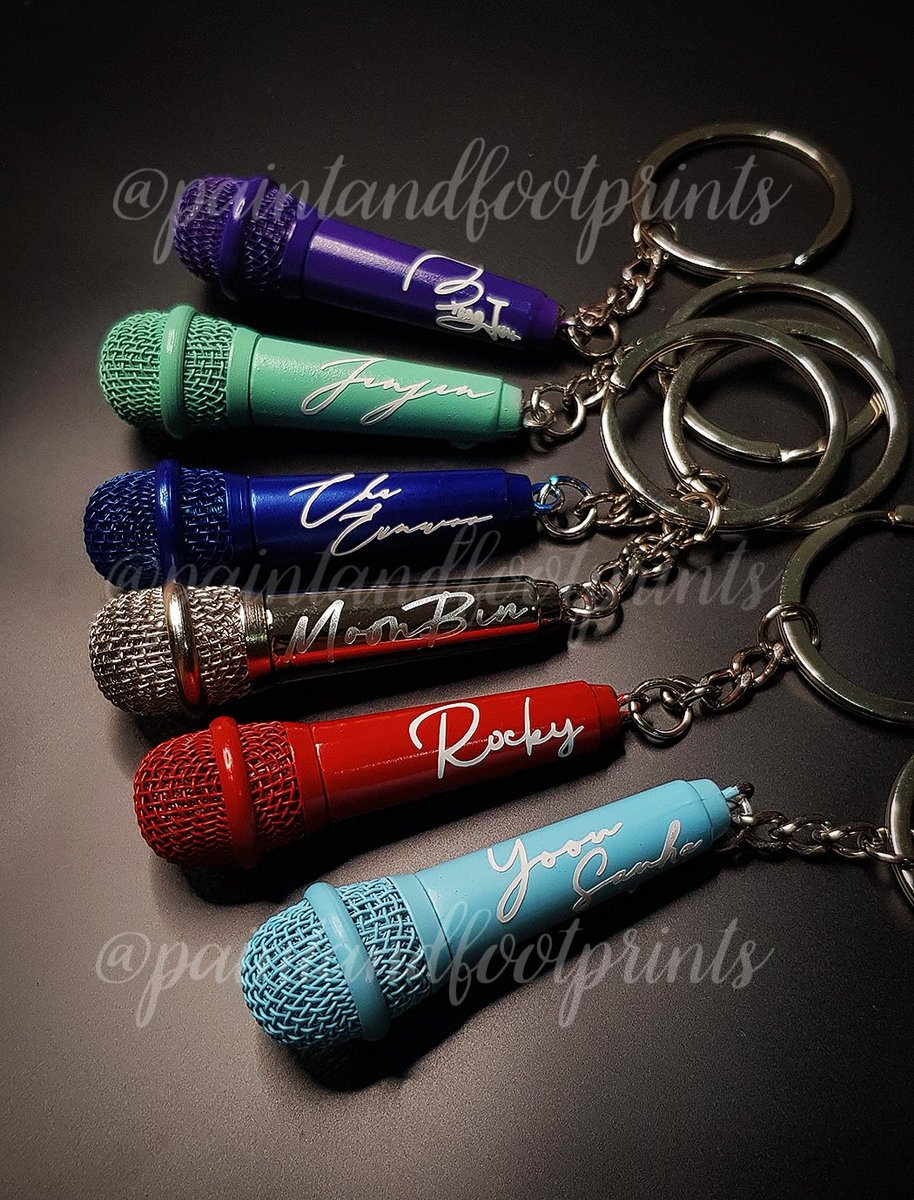 paintnfootprint's tweet image. ✨️CHRISTMAS GIVEAWAY✨️

We'll be giving away SIX (6) RANDOM Astro Microphone Keychains to 6 Lucky Arohas! 🎉

Mechanics:
- LIKE and RT this post
- Comment down your Christmas Wish for Astro + your fave photo of Astro 
- Tag 2 moots, use tags #ASTRO #AROHA

Giveaway ends on…