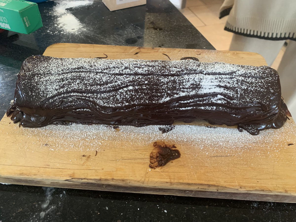 Tom Dunstan (@tom_dunstan) on Twitter photo Inspired by <a href="/MoorgateMermaid/">Simoney Kyriakou 🇨🇦</a> to try a bit of Christmas baking of my own. Was a little bit touch and go and times but pleasantly surprised with how it turned out! Inspired by <a href="/MoorgateMermaid/">Simoney Kyriakou 🇨🇦</a> to try a bit of Christmas baking of my own. Was a little bit touch and go and times but pleasantly surprised with how it turned out!