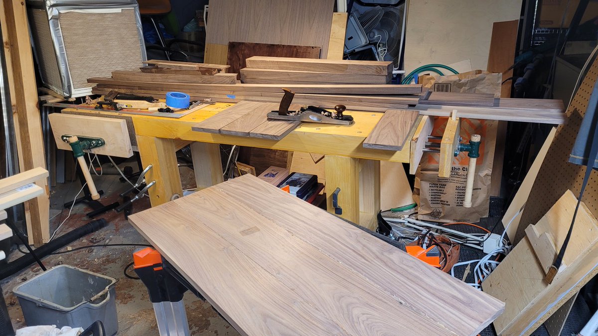 Mon shopping de Noël pour moi-même. Choisir les planches "parfaites" de noyer chez Langevin 🎄🪚 ❤️